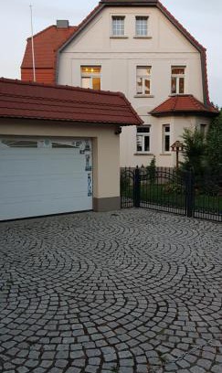 Fauler Grund Apartment | Elegant Ferienwohnung Stadtvilla - Child Friendly Getaway