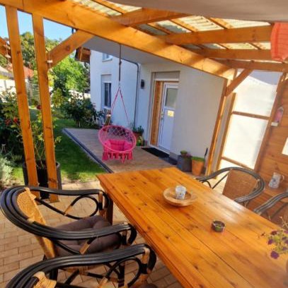 Topchin Apartment | Pet-Friendly Escape at Ferienwohnung Sunny - Rated 9.4/10