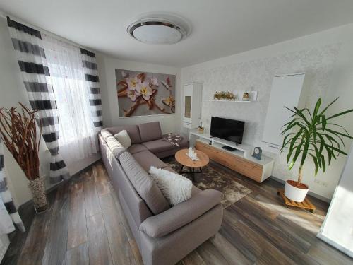 Thale Apartment | Family-Friendly Retreat at Ferienwohnung-Thale-Ritter II