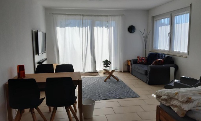 Oberdurrbach Apartment | Child-Friendly Ferienwohnung Würzburg with 9/10 Guest Rating