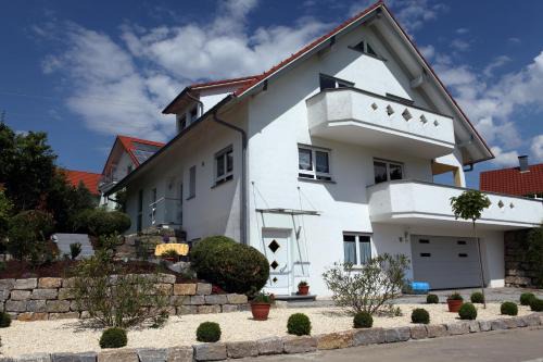 Neukirch Apartment | Discover Ferienwohnung Waldblick: Rated 8.9/10 by Guests