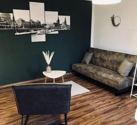 Spremberg Apartment | Pet-Friendly Getaway at Ferienwohnung Willi I with Pool