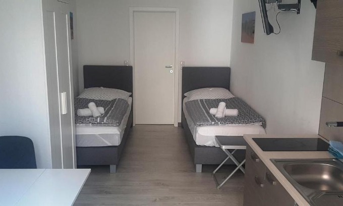 Wittenberge Apartment | Scenic Ferienwohnung Wittenberge with Ocean View & Hot Tub