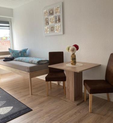 Zeitz Apartment | Pet-Friendly Retreat: Ferienwohnung Zeitz Appartment Zeitzer Dom