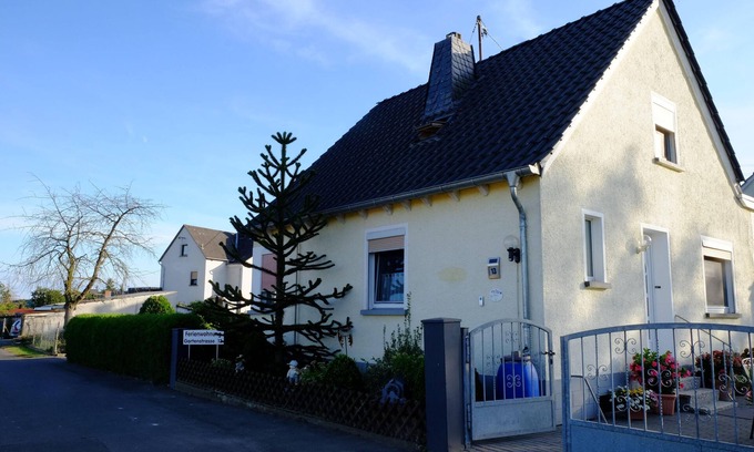 Munstermaifeld Apartment | Top-Rated Ferienwohnung zum Küppchen with Ocean View & Pool