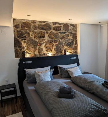 Schwalefeld Apartment | Discover Ferienwohnung Zum Kühlen Grund: Pet-Friendly Retreat