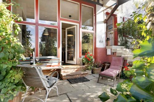 Gemarkung Weilstetten Apartment | Discover Zur alten Scheune: Pet Friendly and Family-Approved