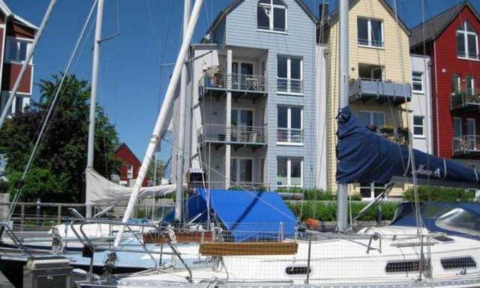 Steinbeckervorstadt Apartment | Pet-Friendly Ferienwohnungen Am Yachthafen with Great Amenities