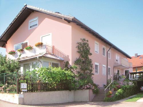 Bad Birnbach Apartment | Family-Friendly Ferienwohnungen Anna with High Guest Ratings