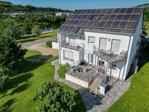 Temmels Apartment | Family-Friendly Retreat at Ferienwohnungen CASA TAMALTIO