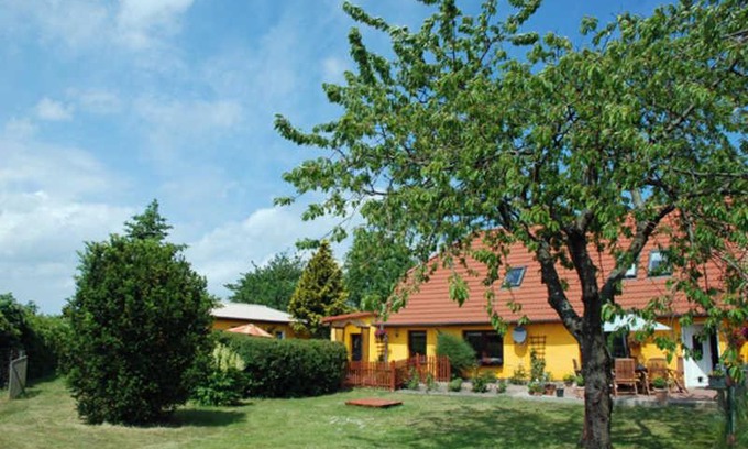 Thesenvitz Apartment | Pet-Friendly Getaway: Ferienwohnungen in Lipsitz auf Rue