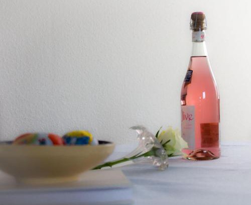 Neue Tiefe Apartment | Family-Friendly Ferienwohnungen Neue Tiefe with Pet Amenities