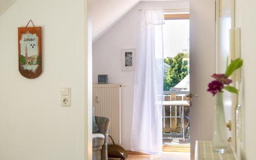 Landshut Apartment | Child-Friendly Ferienwohnungen Near Residenz - Rated 10/10