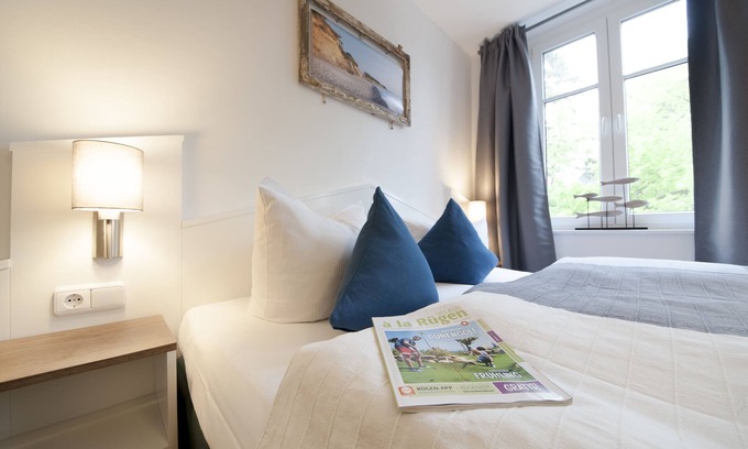 Wiek Apartment | Pet-Friendly Ferienwohnungen Inselquartett with Ocean Views