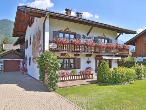 Kruen Apartment | Ferienwohnungen Isarwinkel