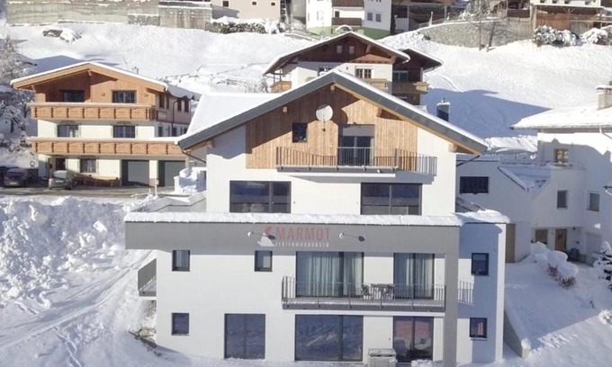 Kappl Apartment | Pet-Friendly Ferienwohnungen Marmot - Guest Rated 9.7/10