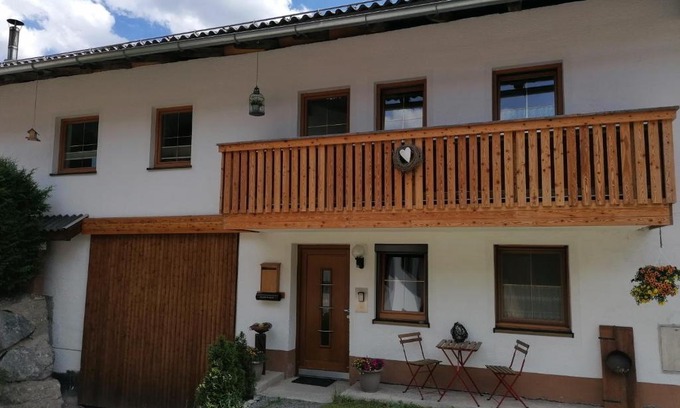 Elbigenalp Apartment | Family-Friendly Ferienwohnungen Momo with Top Guest Rating 9.4
