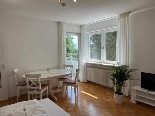 Poecking Apartment | Discover Ferienwohnungen Sisi: Family-Friendly Retreat Awaits