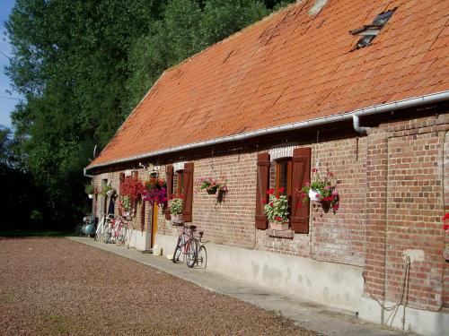 Nielles-les-Ardres House | Relaxing Retreat at Ferme de Méraville - Pet Friendly Stay