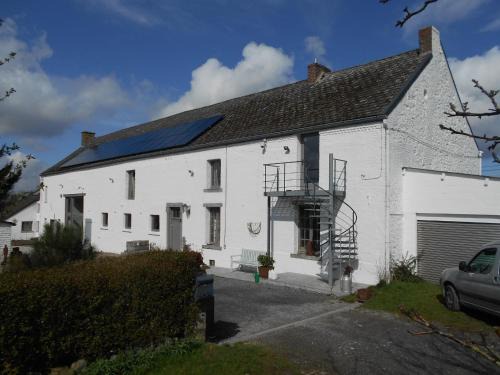 Thuin Apartment | Inviting Ferme du Pont de Bois - Le Fenil with Ocean Views