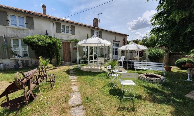 Hanc Bed & Breakfast | Ferme Romantique en Pleine Nature