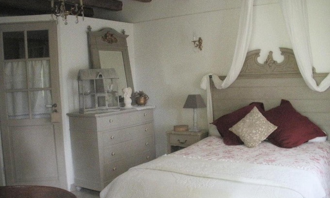 Le Fousseret Bed & Breakfast | Charming Ferme Saint Joseph: Guest Rated 9.4, Breakfast Included
