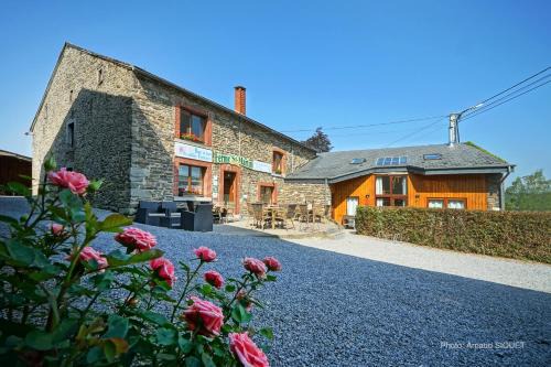 Manhay Bed & Breakfast | Cozy Ferme St Martin: Top-Rated Stay with Breakfast & Pets