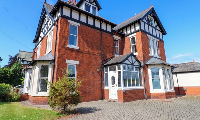 Carlisle Cottage | Pet-Friendly Fern Lee with Hot Tub in Carlisle Awaits You
