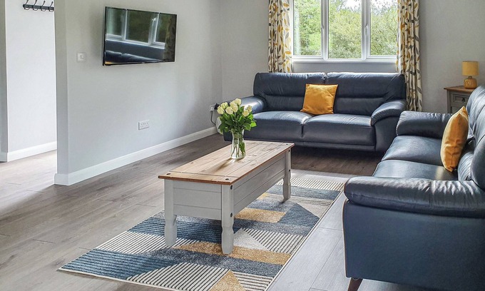 Beaworthy Cottage | Family-Friendly 3 Bedroom Retreat in Halwill Junction