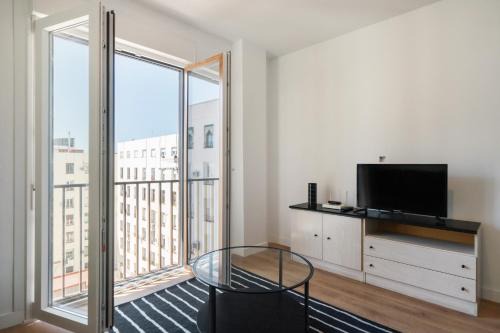 Gaztambide Apartment | Family-Friendly Stay at dobohomes - Fernandez de los Rios