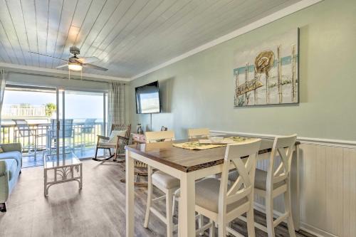 Fernandina Beach Apartment | Beachfront Condo Near Golf Courses with Ocean Views