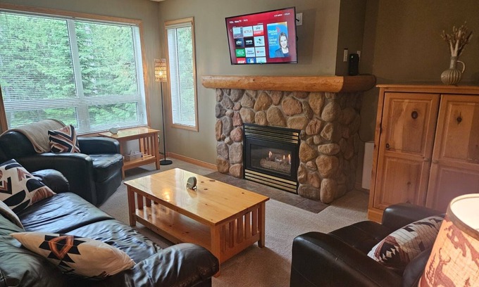 East Kootenay Condo | Fernie Alpine Escape w/Private Hot Tub