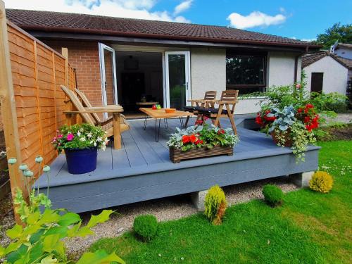 Pitlochry House | Discover Ferry Cottage: 4-Star Family-Friendly Retreat