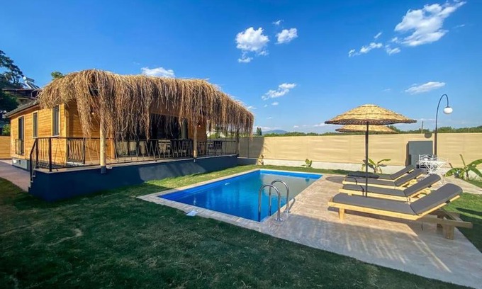Yaniklar Villa | Discover Villa Pepino: Private Pool & Hot Tub in Fethiye