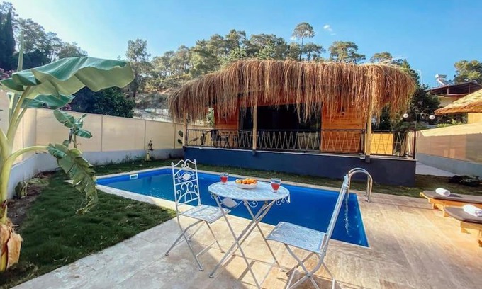 Yaniklar Villa | Relaxing Villa with Private Pool and Hot Tub in Fethiye