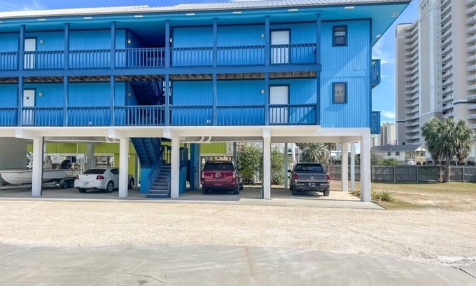 Gulf Shores Condo | Pet-Friendly Haven Just Steps from the Beach - Book Now!