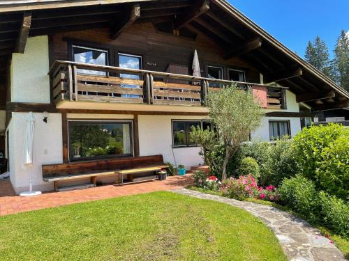 Mittelberg Apartment | Family-Friendly Retreat at Fewo 1 am Auweg – Rated 8.5/10