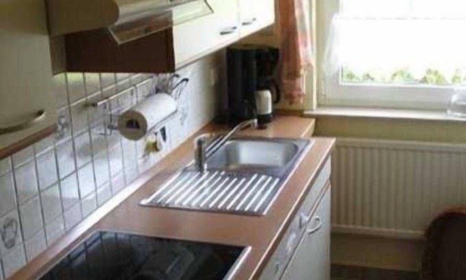 Parchtitz Apartment | Cozy To Hus Holiday Home with Hot Tub & Kitchen Access