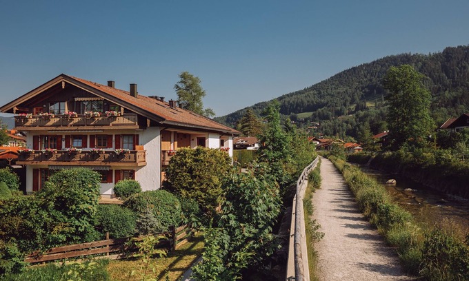 Rottach Condo | Lake View Retreat at Apartment 11 - Rottach.apartments