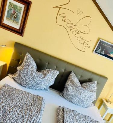 Bad Griesbach-Therme Apartment | Family-Friendly Appartementhaus Rottalblick with Pool