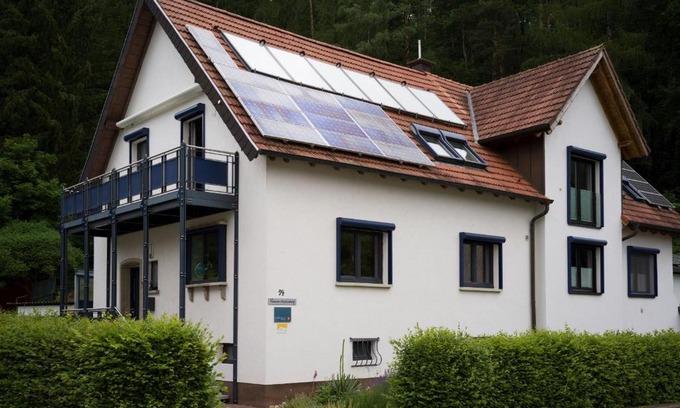 Sankt Ingbert Apartment | Exceptional Family Stay at Fewo am Hochscheid - 10/10 Rating