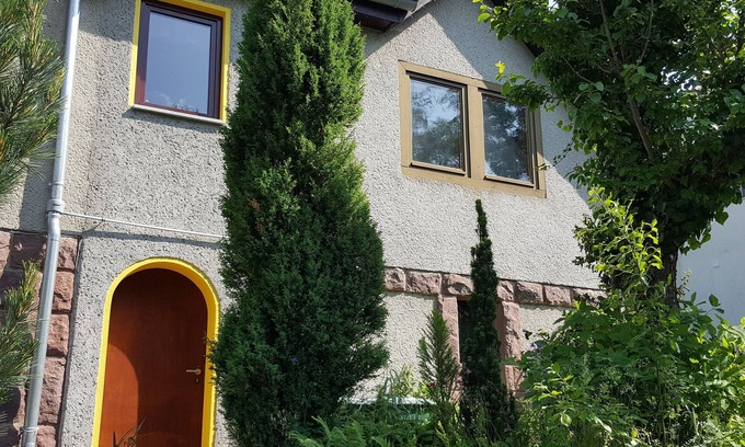 Steinbach-Hallenberg Apartment | Pet-Friendly Haven at FEWO Am Kirchberg - Top Rated Stay