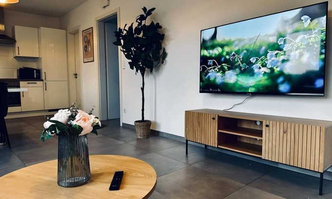 Nordhorn Apartment | Unforgettable Views at Fewo Am Povelturm in NOH