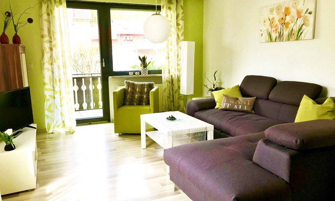Steinwiesen Apartment | Guest Rated 10/10: FeWo an der Rodach with Garden Access