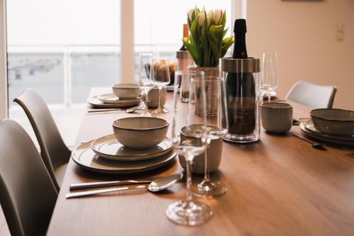 Braunsbedra Apartment | Oceanfront FeWo Backbord: Guest Rated 9.5/10 for Families