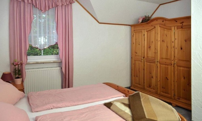 Bischofsgruen Apartment | Discover Nature at Fichtelgebirge: Ideal for Hiking & Riding