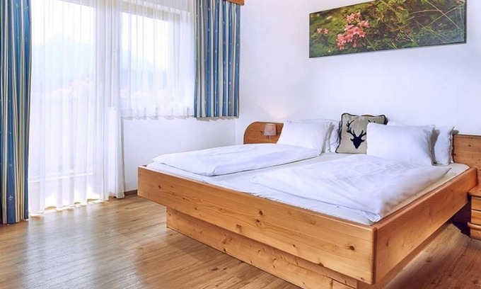 Flachau Apartment | Relax at Fewo E - Alpin Apart with Spa & Family Amenities