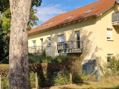 Topchin Apartment | Comfortable Stay for Workers 25km from Berlin