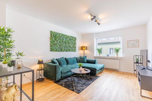 Gelsenkirchen-West Apartment | Pet-Friendly FeWo-Horst with High Guest Ratings