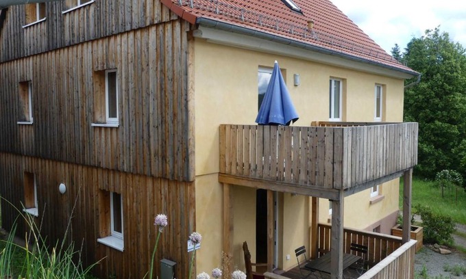 Beerfelden Apartment | Family-Friendly Retreat at Fewo Im gruenen Eck 2